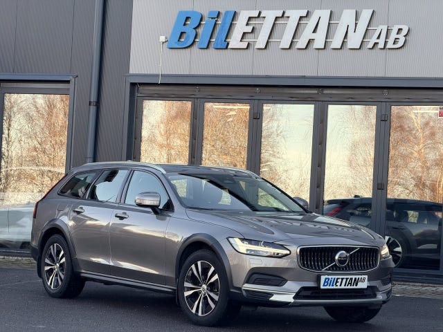 Volvo V90 Cross Country 2022