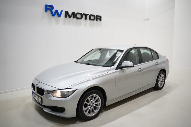 BMW 318d 2013