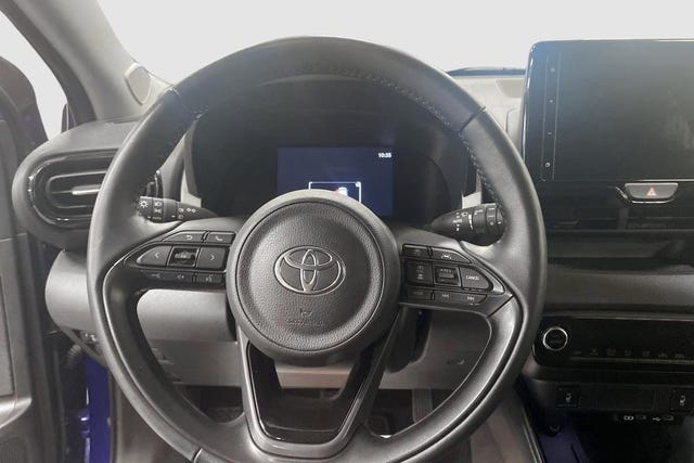 Toyota Yaris 2024 – bild 3