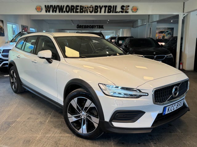 Volvo V60 Cross Country 2022