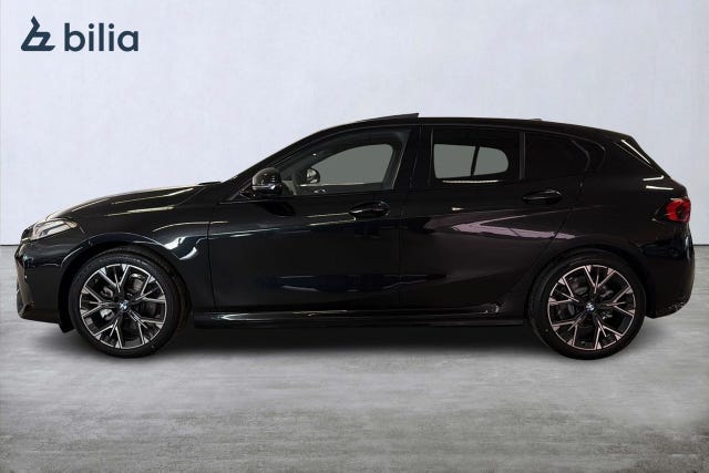 BMW 120 2026 – bild 3