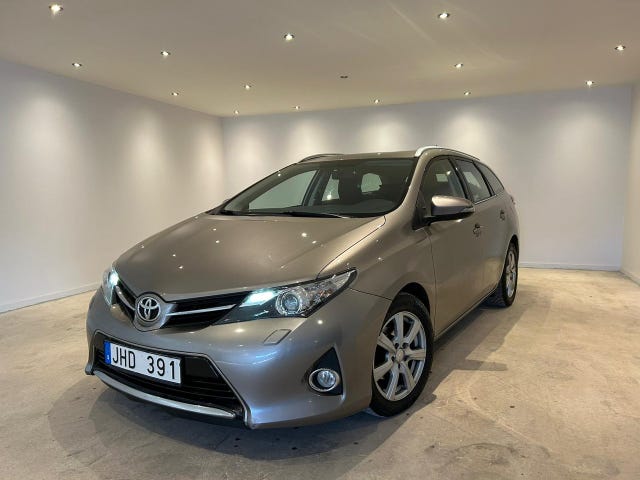 Toyota Auris 2013