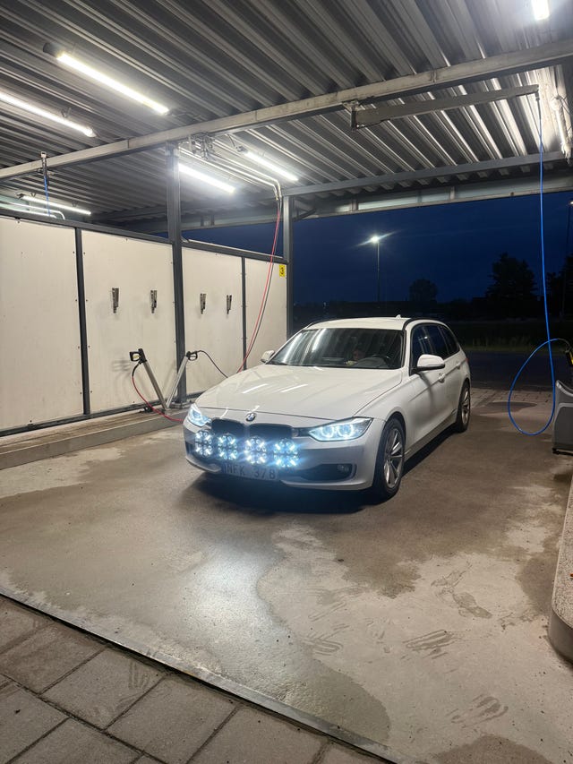 BMW 320d 2013 – bild 4