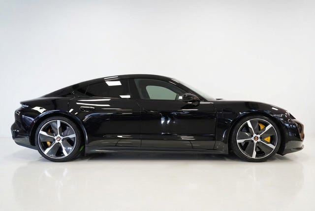 Porsche Taycan Turbo S 2020