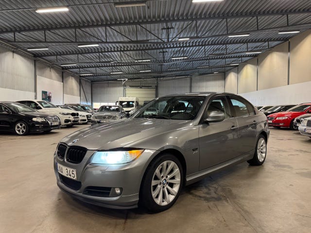BMW 320 2010