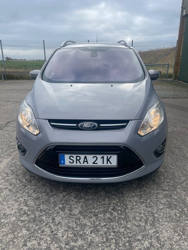 Ford Grand C-MAX 2012