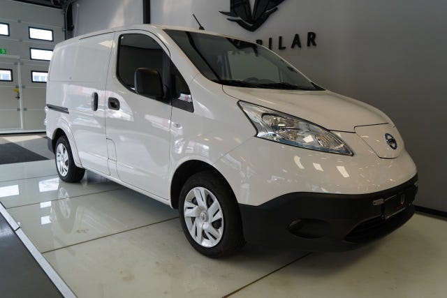 Nissan e-NV200 2015