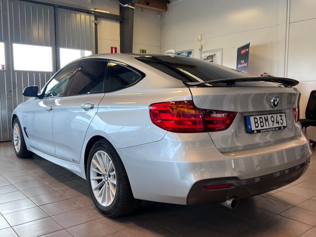 BMW 320 2015 – bild 3