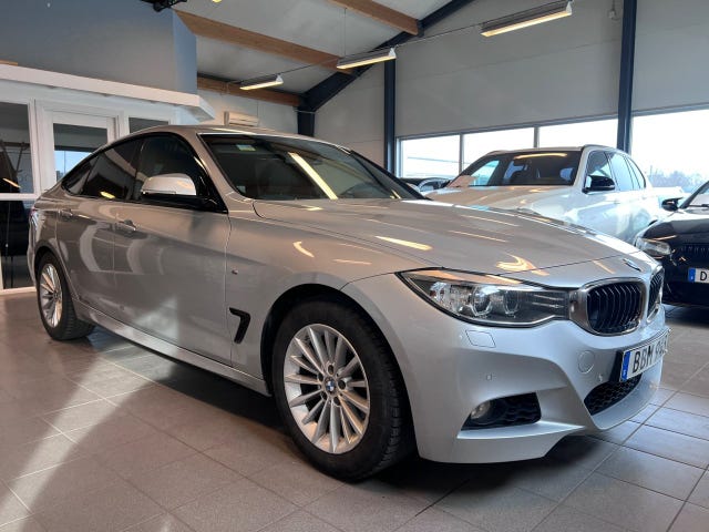 BMW 320 2015