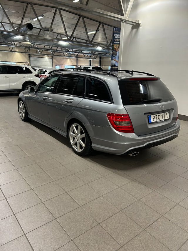 Mercedes-Benz C220 2013 – bild 3