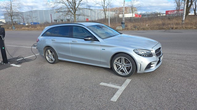 Mercedes-Benz C 300 2021