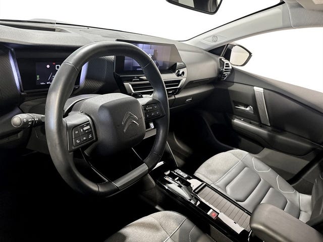 Citroen C4 X 2024 – bild 4