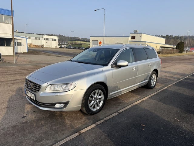 Volvo V70 2015