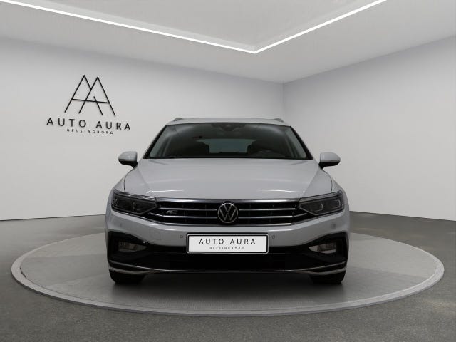 Volkswagen Passat 2021 – bild 2