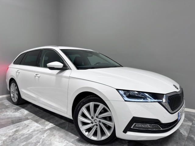 Skoda Octavia 2023