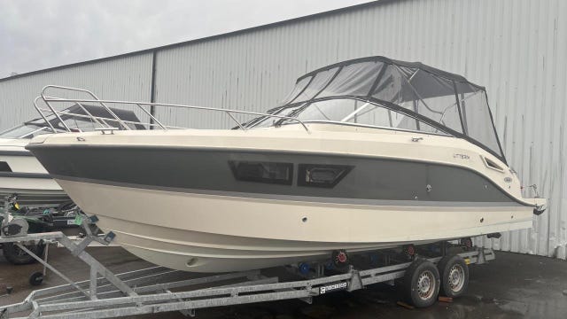 Uttern D77 -17 med Mercury F250 XL DTS -17