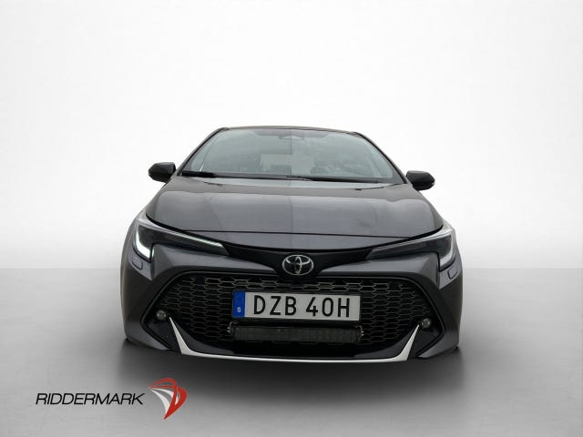 Toyota Corolla 2023 – bild 2
