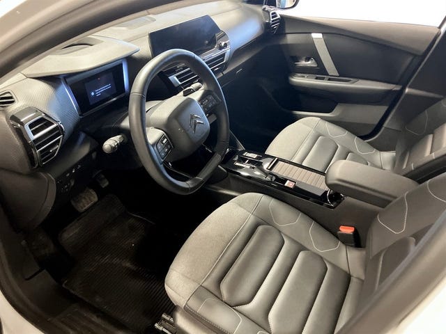 Citroen C4 X 2023 – bild 4