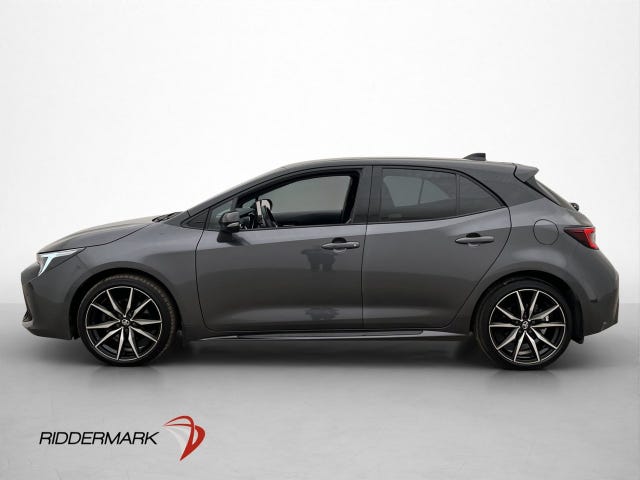 Toyota Corolla 2023 – bild 4