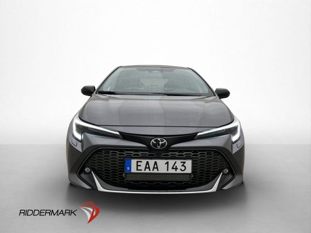 Toyota Corolla 2023 – bild 2