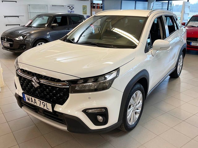 Suzuki S-Cross 2022