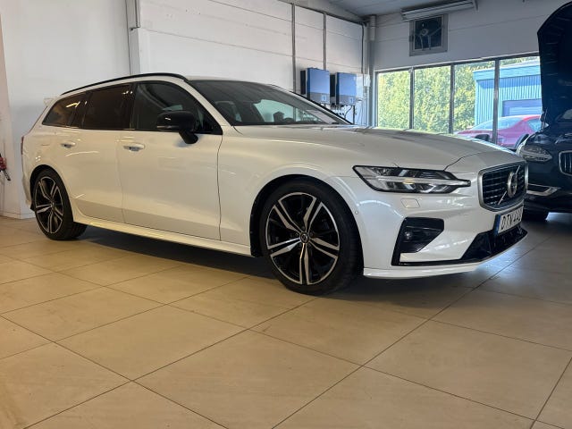Volvo V60 2020