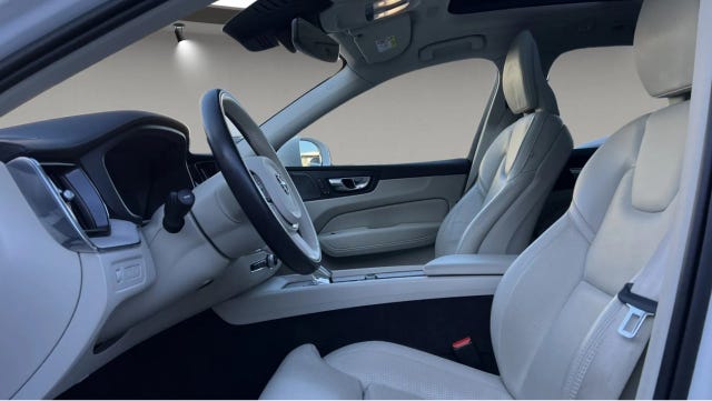 Volvo XC60 2022 – bild 4
