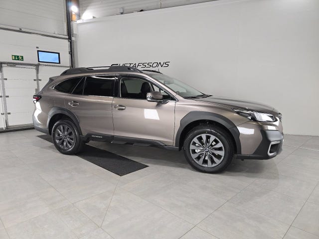 Subaru Outback 2025