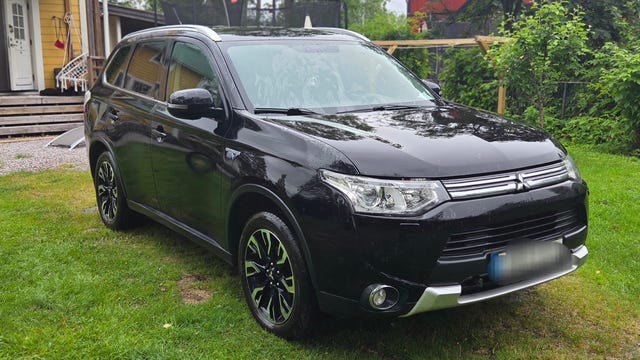 Mitsubishi Outlander 2015