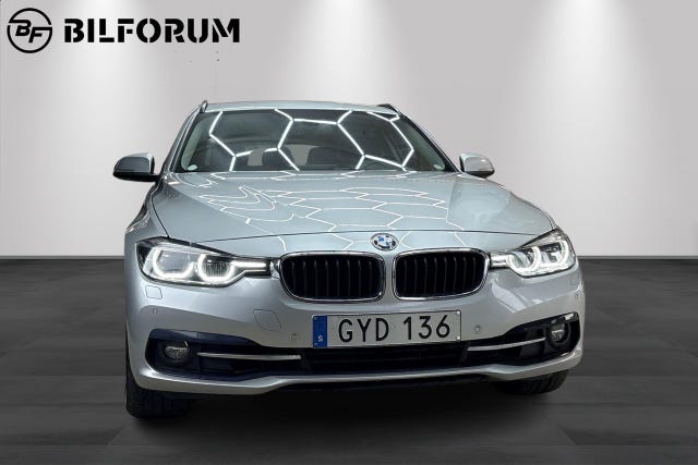 BMW 320 2018 – bild 2