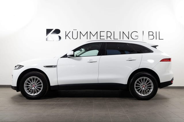 Jaguar F-PACE 2018