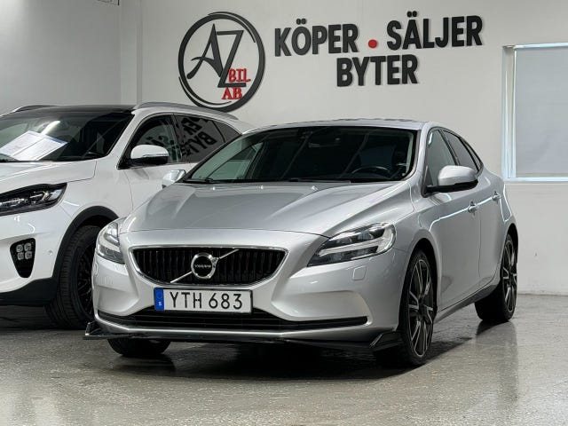Volvo V40 2018