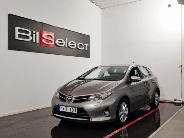 Toyota Auris 2013