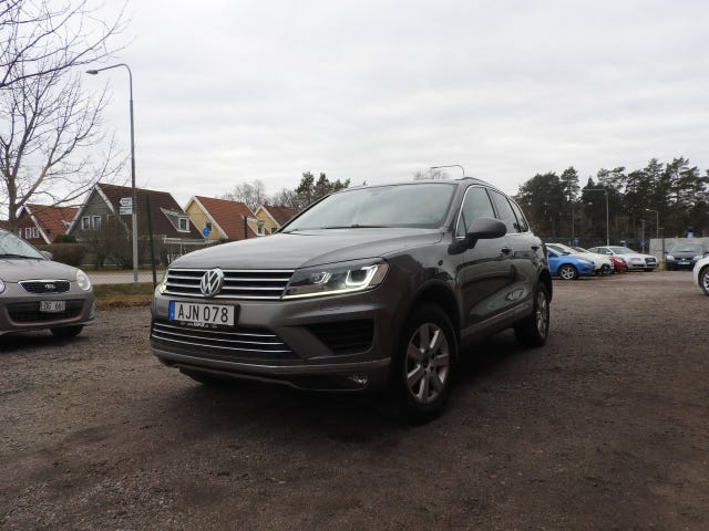 Volkswagen Touareg 2015