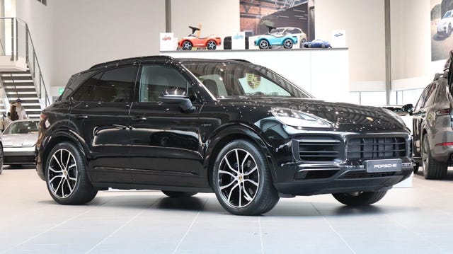Porsche Cayenne 2023