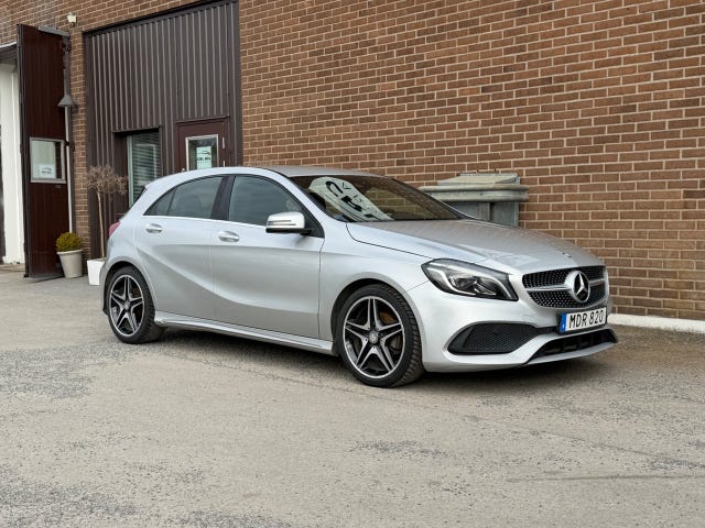 Mercedes-Benz A180 2016