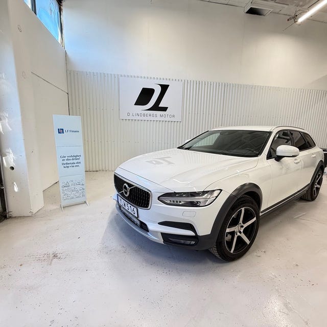 Volvo V90 Cross Country 2019