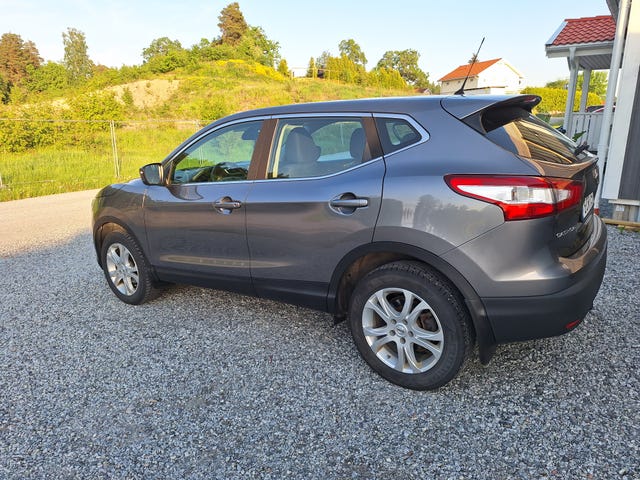 Nissan Qashqai 2016 – bild 2