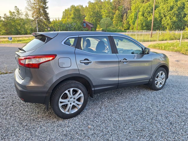Nissan Qashqai 2016 – bild 3