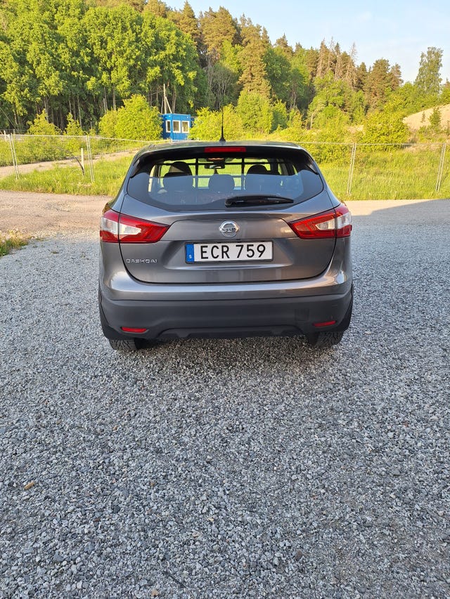 Nissan Qashqai 2016 – bild 4