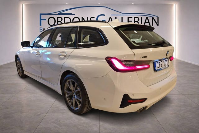 BMW 330e 2021 – bild 4