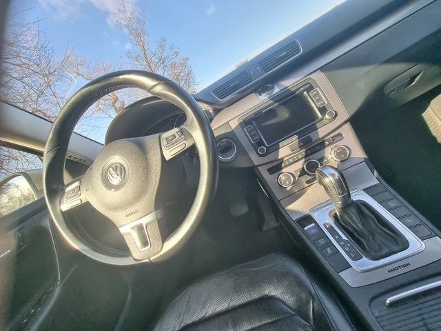 Volkswagen Passat 2012 – bild 2