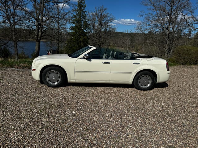 Chrysler 300 Convertible 2007