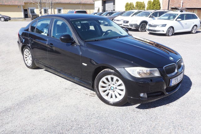 BMW 320 2010