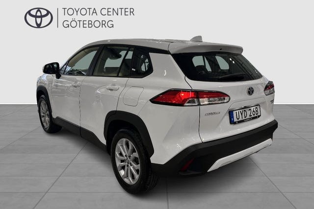 Toyota Corolla Cross 2023 – bild 3