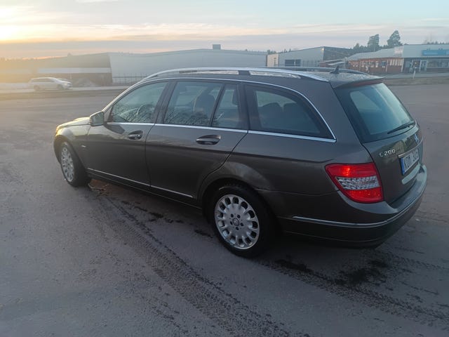 Mercedes-Benz C200 2009