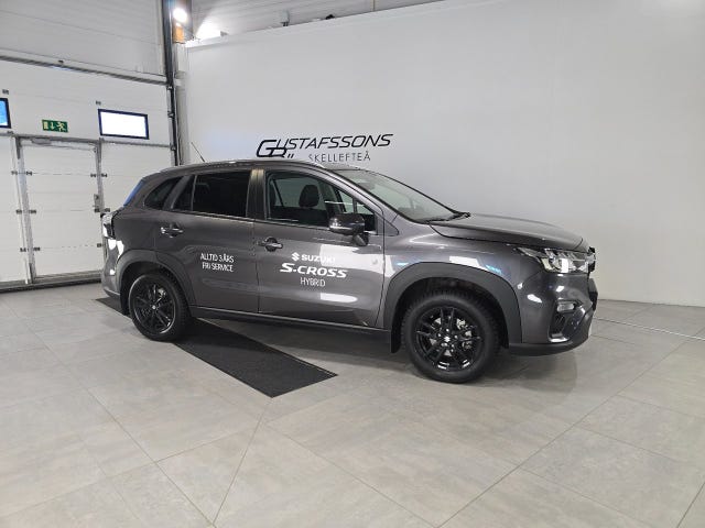 Suzuki S-Cross 2025