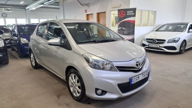 Toyota Yaris 2012