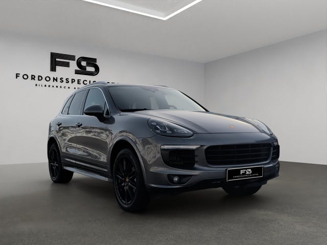 Porsche Cayenne S 2016