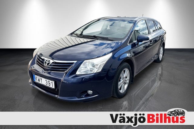 Toyota Avensis 2010
